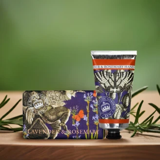 <strong>The English Soap Company</strong>  Set med Tvål och Handkräm Lavendel & Rosmarin