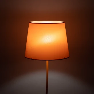 Golvlampa <strong>Eira</strong>  Orange Matt