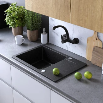 Granit Diskbänk <strong>Base</strong>  Svart Matt 65x44 cm med Vattenlås