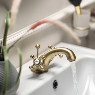 Tvättställsblandare <strong>Lancaster</strong>  Brons Matt med Bottenventil