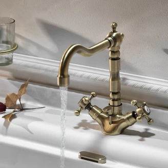 Tvättställsblandare <strong>Lancaster</strong>  Brons Matt med Retro Pip & Bottenventil