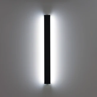 Vägglampa <strong>Mutria</strong>  4000 K Svart Matt 150 cm