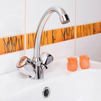 Tvättställsblandare <strong>Wexford</strong>  15 cm Krom Blank