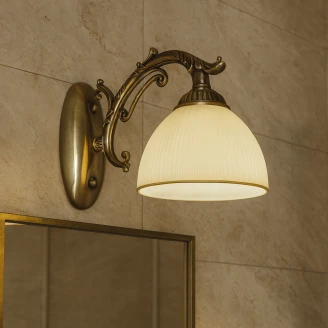 Vägglampa <strong>Fenira</strong>  Antikbrons, Vit Matt