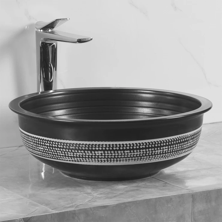 Servant Teora Svart Matt 43 cm