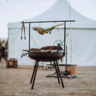 Barebones Eldskål med Grillset M <strong>Cowboy</strong>  Svart