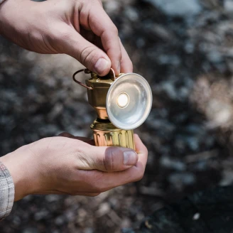 Barebones Lykta <strong>Miners</strong>  Guld, Svart