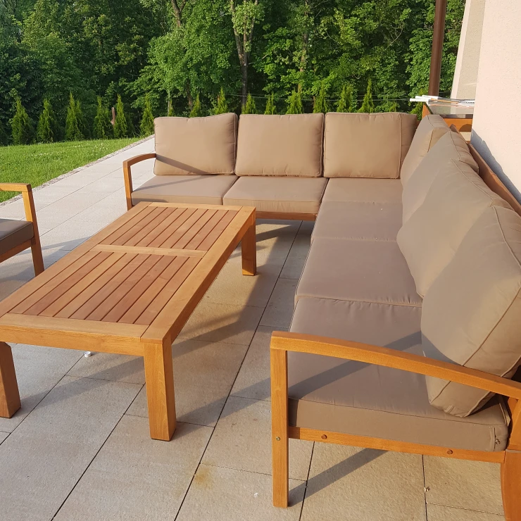 Hagestol Hjørne Merrick Beige, Tre