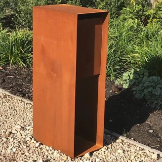 Postkasse <strong>Leafsby</strong>  Sort 30x40x100 cm