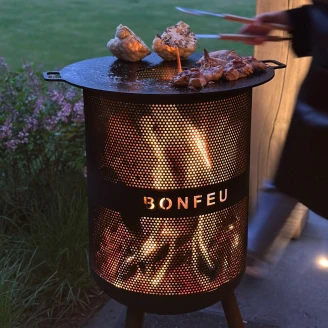 BonFeu Set med Eldstad BonVes 45 Cortenstål, Plancha & Stekspade