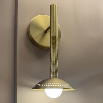 Alora Mood Vägglampa Arden Guld