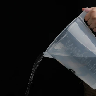 <strong>Litermått</strong>  5 L