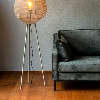 Dutchbone Golvlampa <strong>Meezan</strong>  Grå