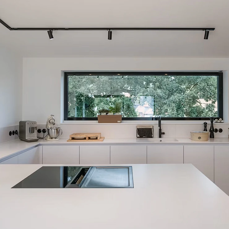 Cosentino Måttbeställda Bänkskiva Silestone Miami White 17 Suede, 3 cm