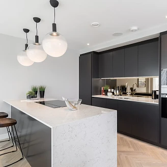 Cosentino Måttbeställda Bänkskiva Silestone White Arabesque Suede, 2 cm