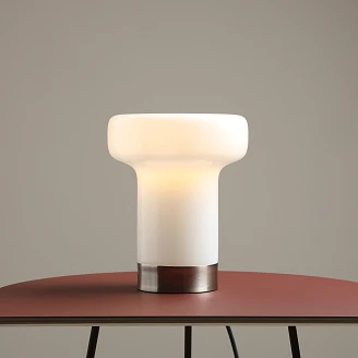 Bordslampa <strong>Luvne</strong>  Mandel
